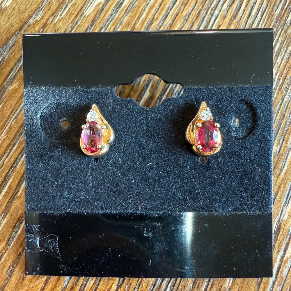 Elegant 10k Gold and Pink stone Teardrop Earrings